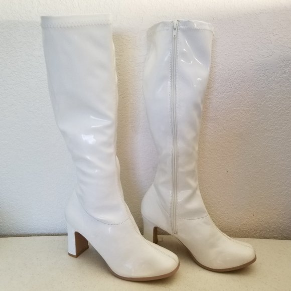 Funtatsma GoGo Boot White 6 Stretch Patent 3" Heel
